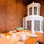 لارشنهوف ناتور فندق