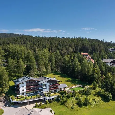 Laerchenhof Otel Mösern