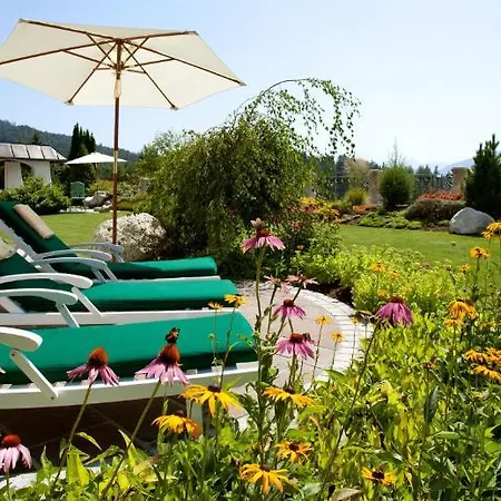 Laerchenhof Otel Mösern