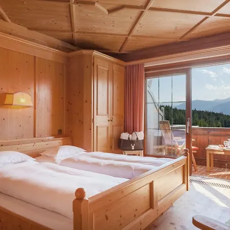 Laerchenhof Otel Mösern